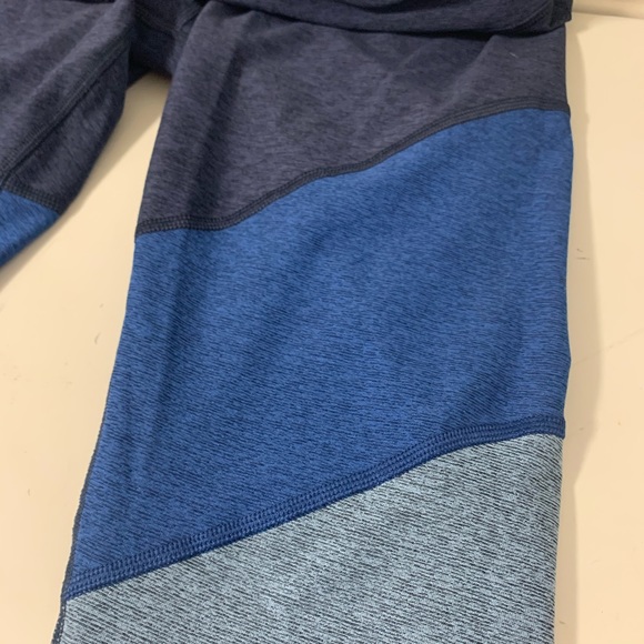Outdoor Voices 7/8 Leggings - Color Block - Picture 4 of 5